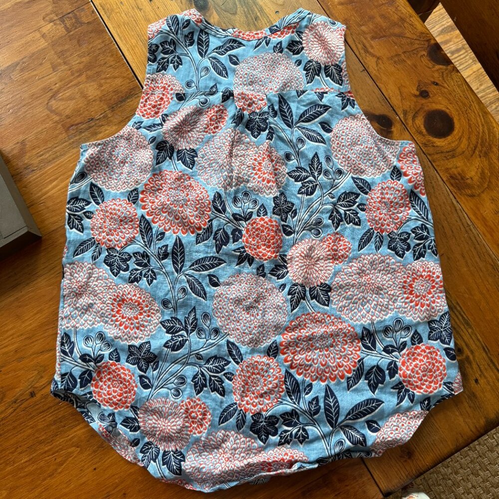 Like New Cynthia Rowley Linen Tank Top Tunic Red Blue Floral Button Front Sz M - Picture 3 of 6